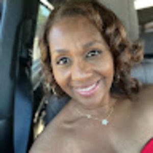 Meet your Posher, Nakia